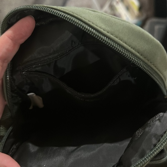 NWT Wild Fable Crossbody Bag - Picture 2 of 2